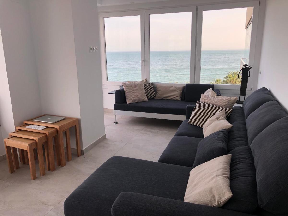 Magnifique Appartement Avec Une Incroyable Vue Sur Mer Τορρεμολίνος Εξωτερικό φωτογραφία
