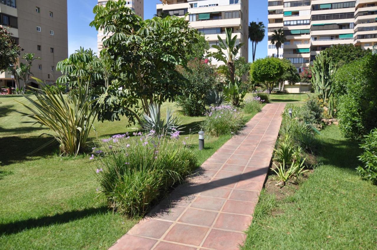 Magnifique Appartement Avec Une Incroyable Vue Sur Mer Τορρεμολίνος Εξωτερικό φωτογραφία